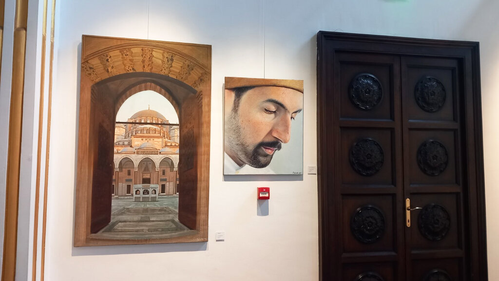 Ressam İsmail Acar'ın “İstanbul’dan Balkanlar’a” Sergisi Sofya'da açıldı
