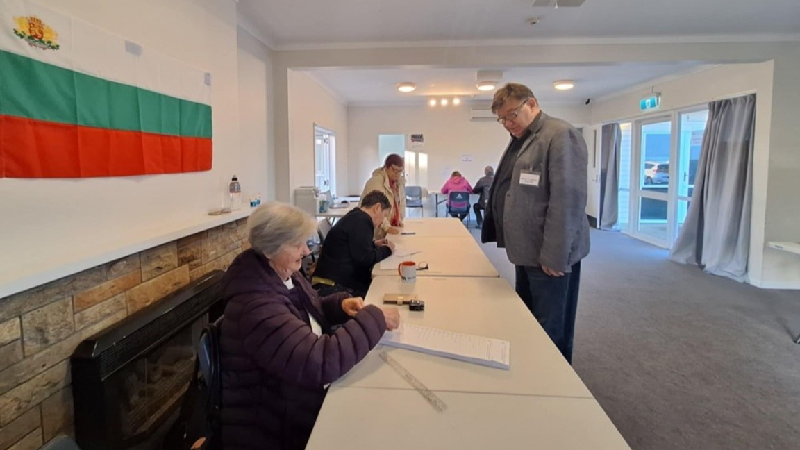 Българите в чужбина могат да гласуват на 19 април в която секция пожелаят