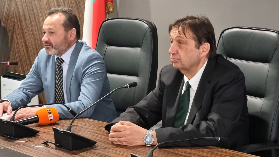 Пълен анализ за причините за свлачището в Смолян очаква министър Шишков