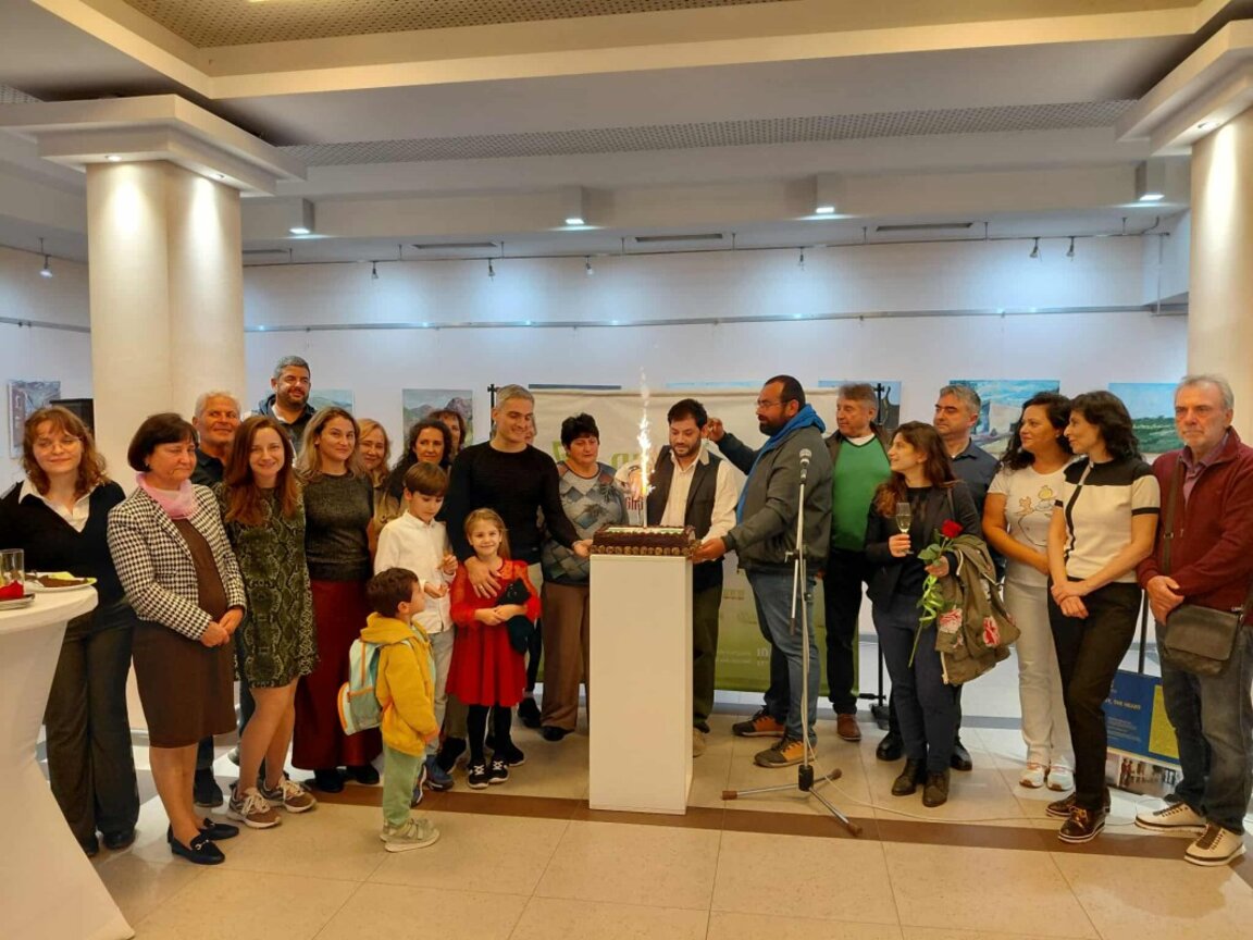 "100ЛИЦА" отбеляза 10 години в навечерието на 1 ноевмри - Деня на народните будители