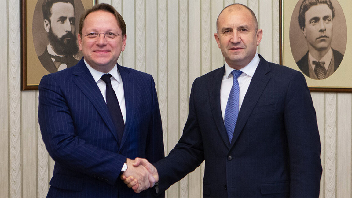 Rumen Radev para Olivér Várhelyi: Integrimi evropian është një alternativë