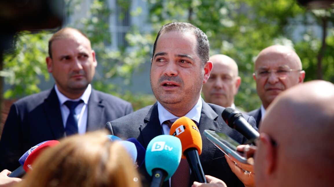 Калин Стоянов