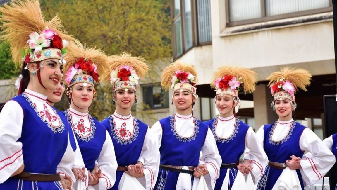 Живата традиция на лазаруването оживява във Врачанско
