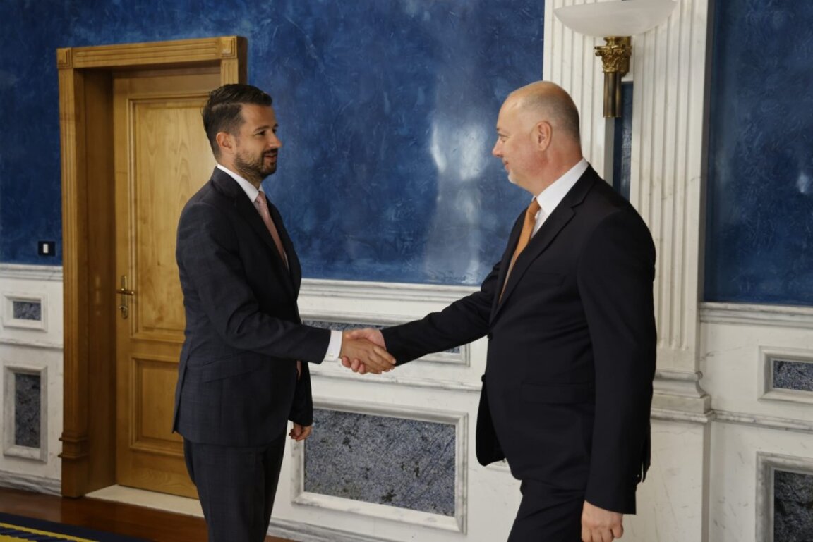 Вчера премиерът Желязков се срещна с черногорския президент Яков Милатович.