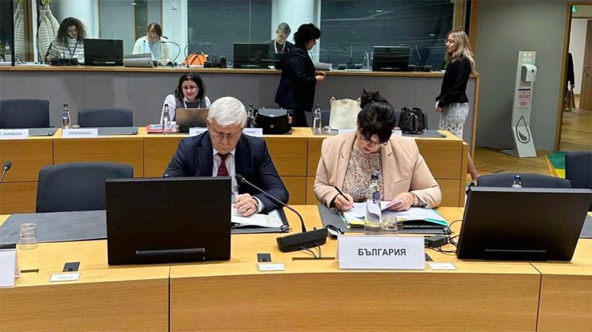 Bullgaria u abstenua për teknikat e reja gjenomike në BE