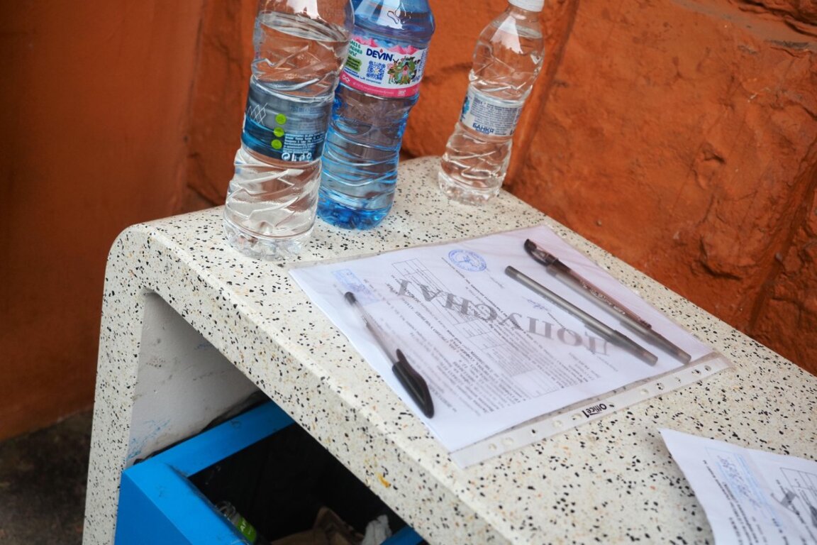 Матурата: Съчинение по творба на Емилиян Станев или есе – "Животът - колело или стълба"