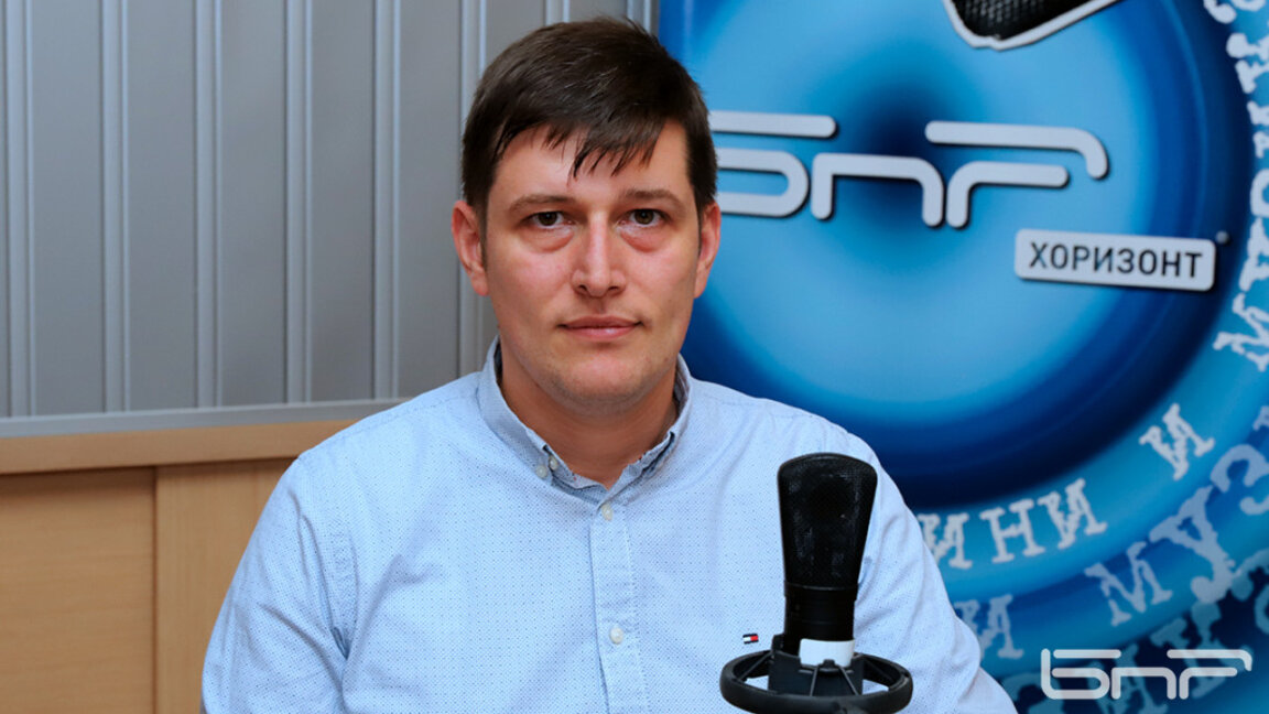 Милен Митев