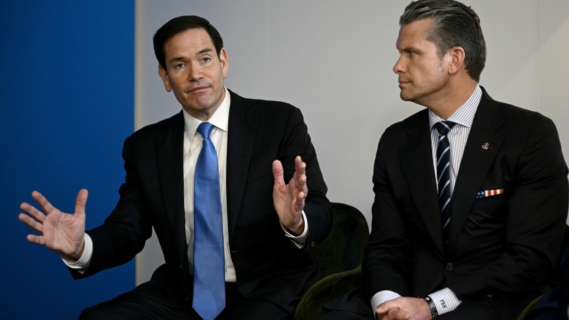 Държавният секретар на САЩ Марко Рубио и Пийт Хегсет.