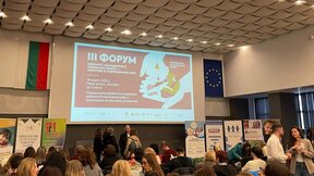 Социалните работници - недооценени, но в подкрепа на най-уязвимите