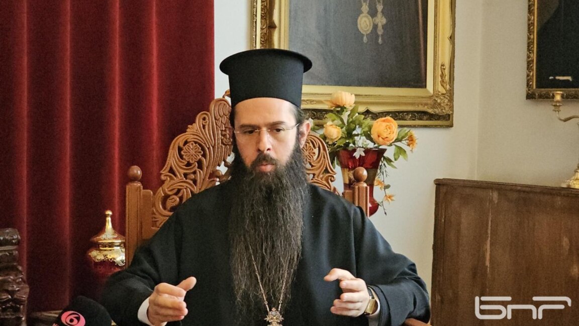 Сливенският митрополит Арсений ще служи през Страстната седмица в Бургас