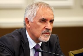 Любомир Кючуков: Ненчев може да стане временно управляващ, но преди това трябва да бъде назначен като дипломат