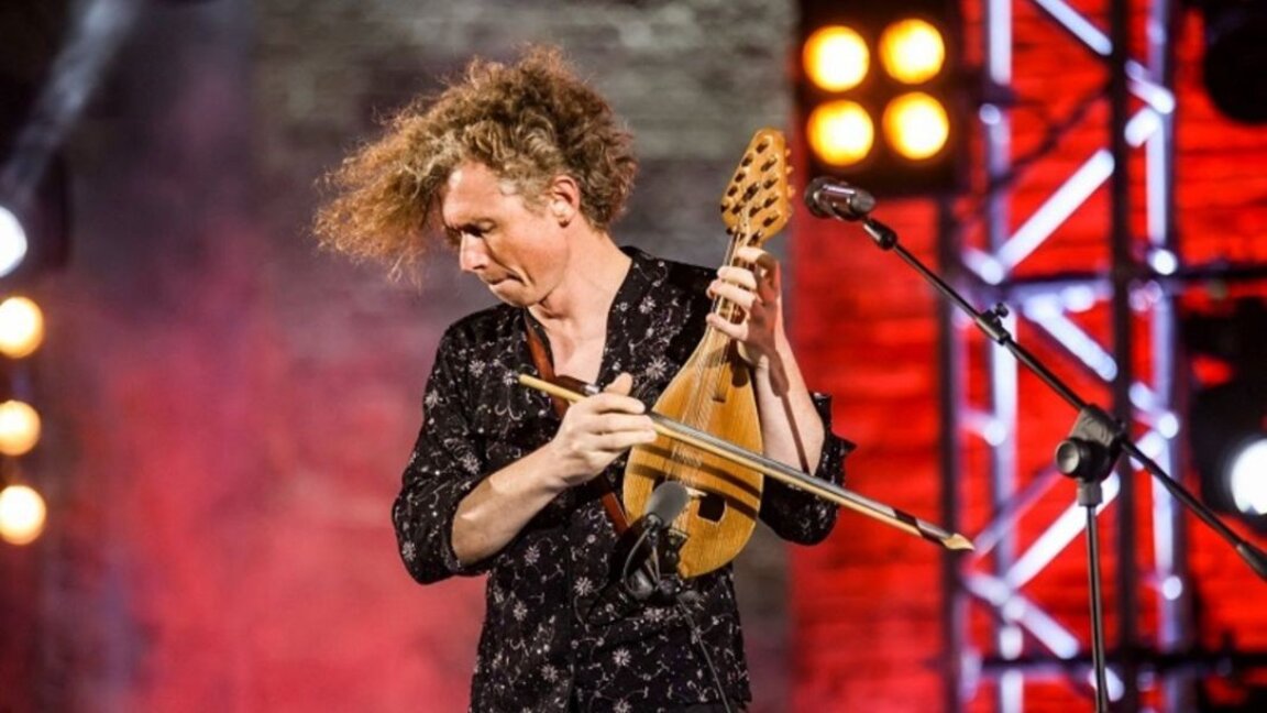 Gadulka player Dimitar Gugov returns to Bulgaria for a concert with the BNR’s Folk Orchestra