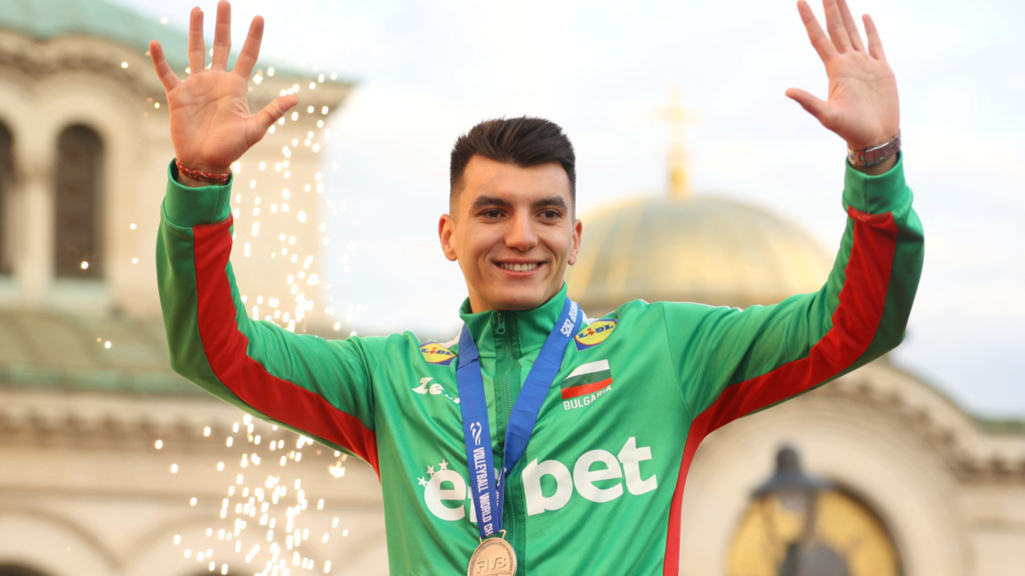 Стоил Палев е световен вицешампион с България.