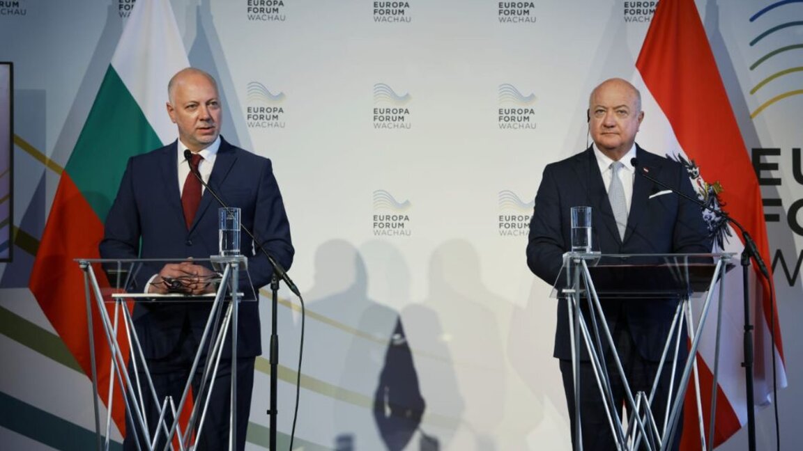 Rossen Jélyazkov: "Le conflit Israël-Iran menace toute la région"
