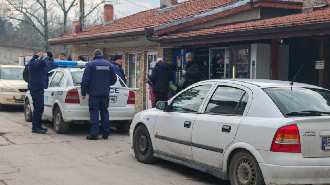 Полицейски операции срещу купения вот бяха проведени в Севлиево и Дряново