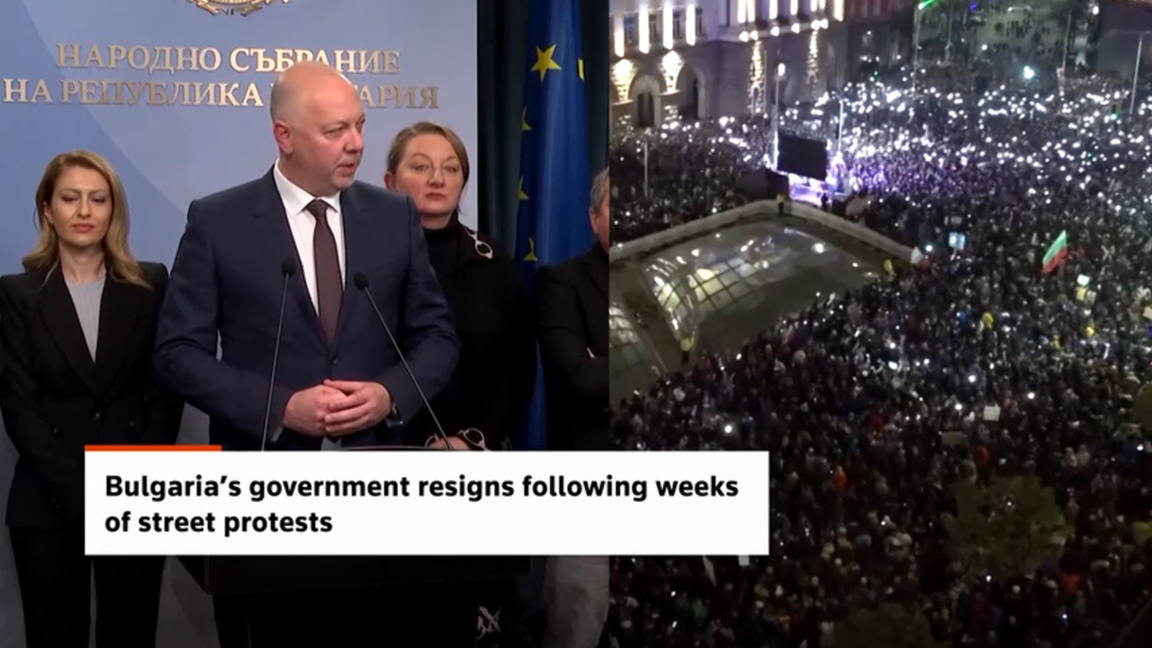 Global news agencies cover the cabinet’s resignation following massive protests