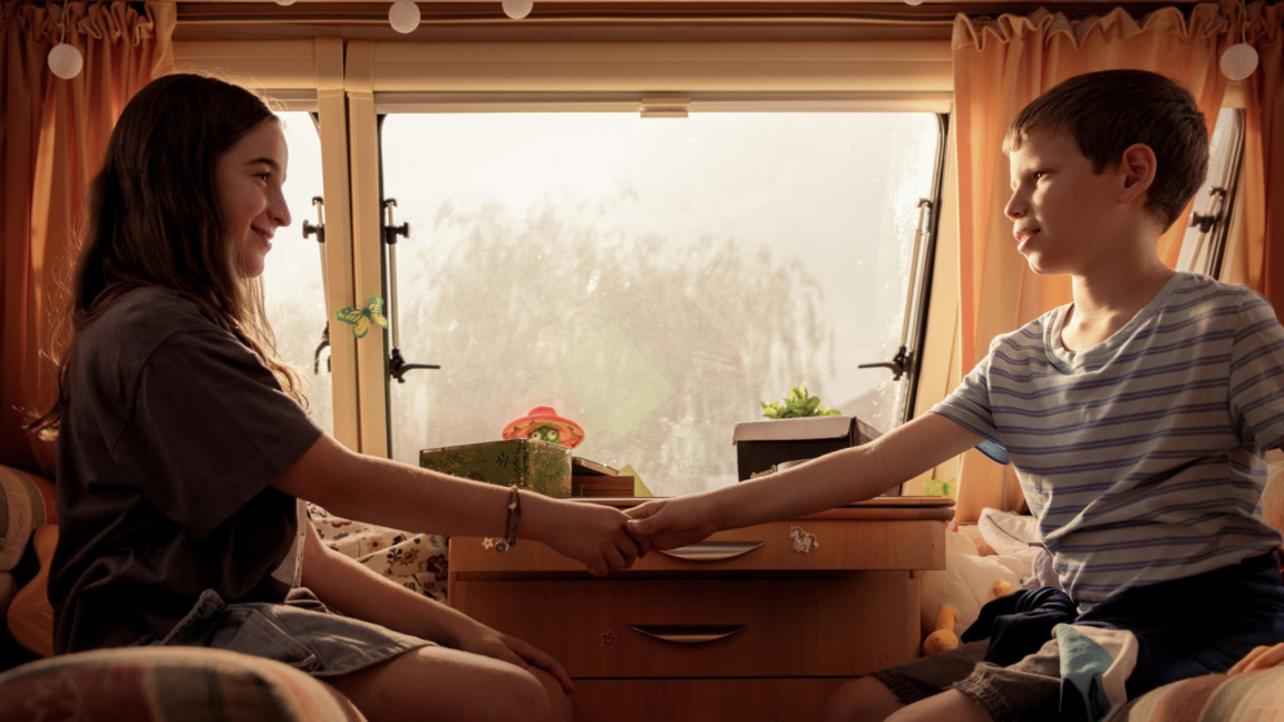 Кадър от филма "Атлас на вселената"