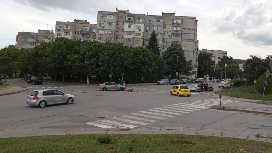 Велосипедист пострада при катастрофа