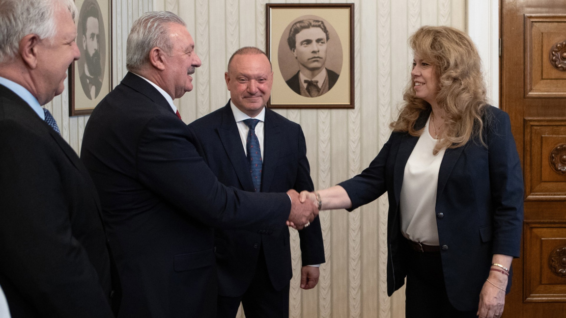 Президентът: Българската екзархия в Истанбул да предава ценностите на младите