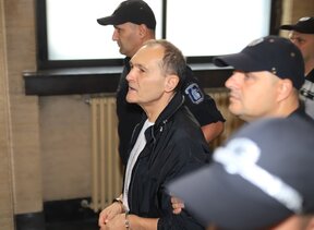 Васил Божков е обвинен в опит за изнасилване, подбудителство и опит за умишлено убийство