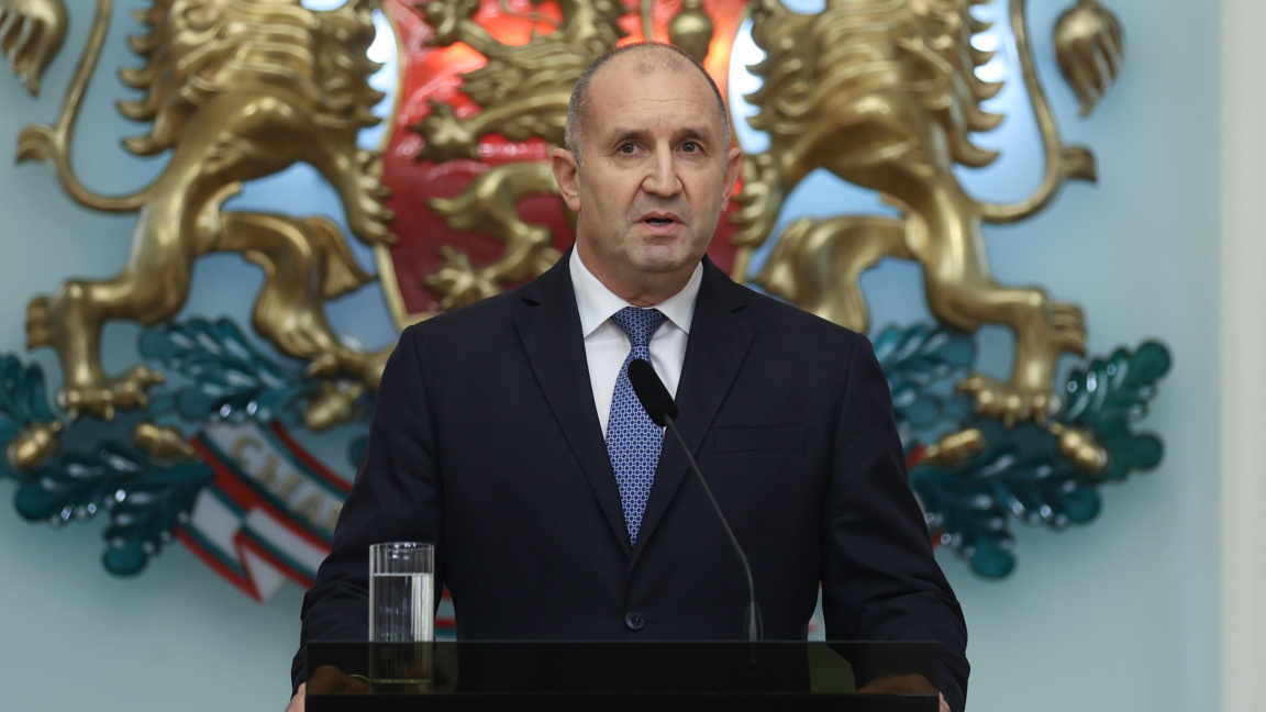 Президент Радев призвал к досрочным выборам