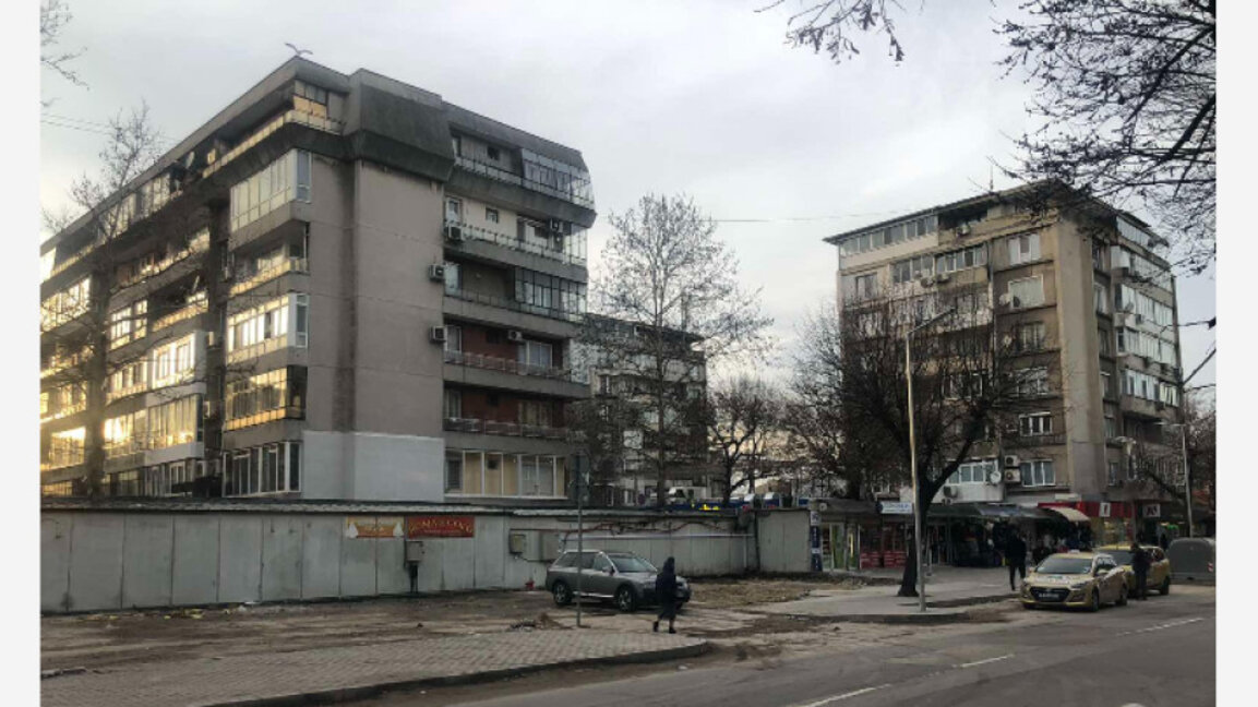 Затягат контрола върху преместваемите обекти в центъра на Варна