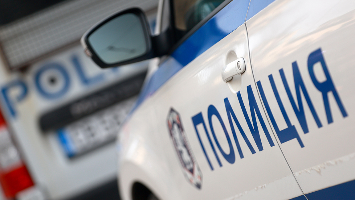 полиция полицейски автомобил тел. 112