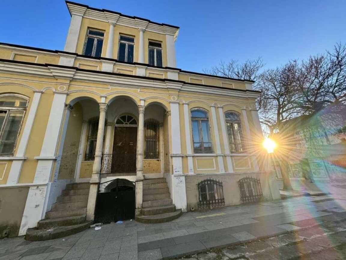 Casa Papazov dn Kazanlak