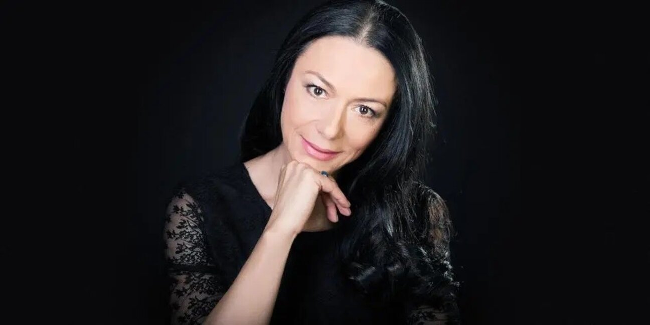 На Ивановден с актрисата Ивана Папазова