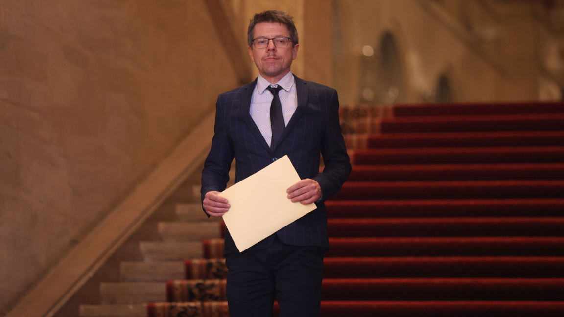 Стоил Цицелков подадe оставка като служебен вицепремиер 