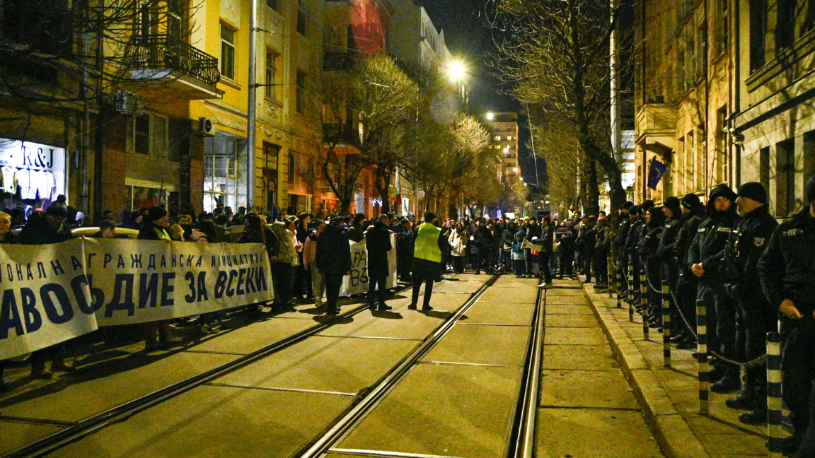 Another protest demands the replacement of the acting prosecutor general 