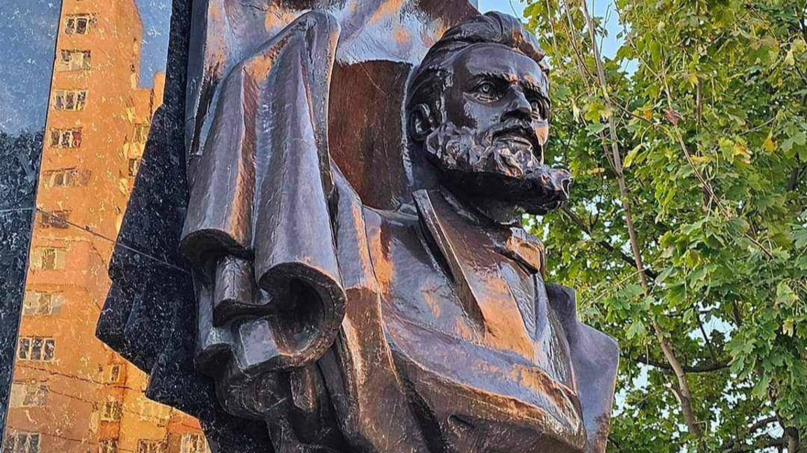 Българите в Кишинев почитат Христо Ботев в деня на неговото рождение