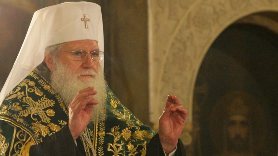 Синодът свиква митрополитите след смъртта на патриарх Неофит