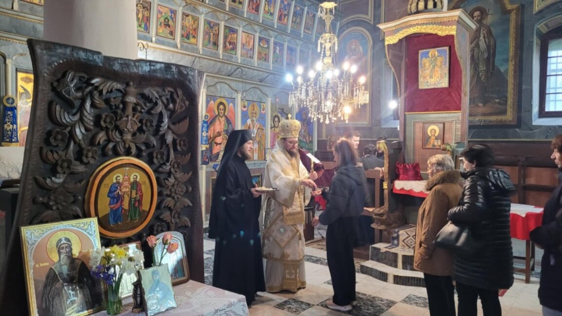 Божествена Света литургия отслужи Видинският митрополит в Кула