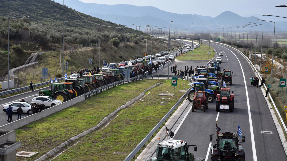 Гръцките фермери са в готовност за пълна транспортна блокада