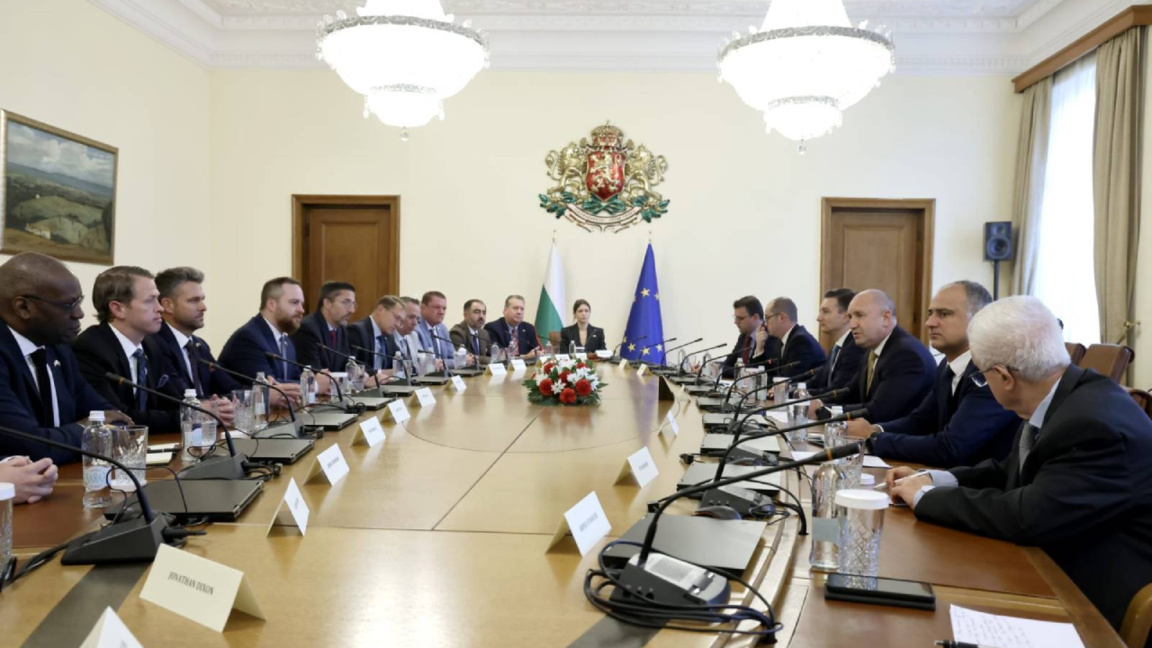 Radew vor amerikanischen Unternehmern: Bulgarien ist offen für Investitionen