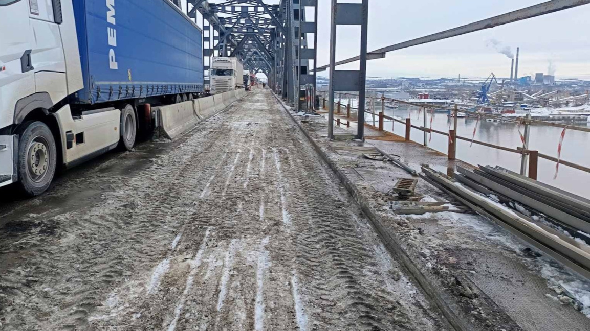 Ремонтът на "Дунав мост" при Русе върви по график