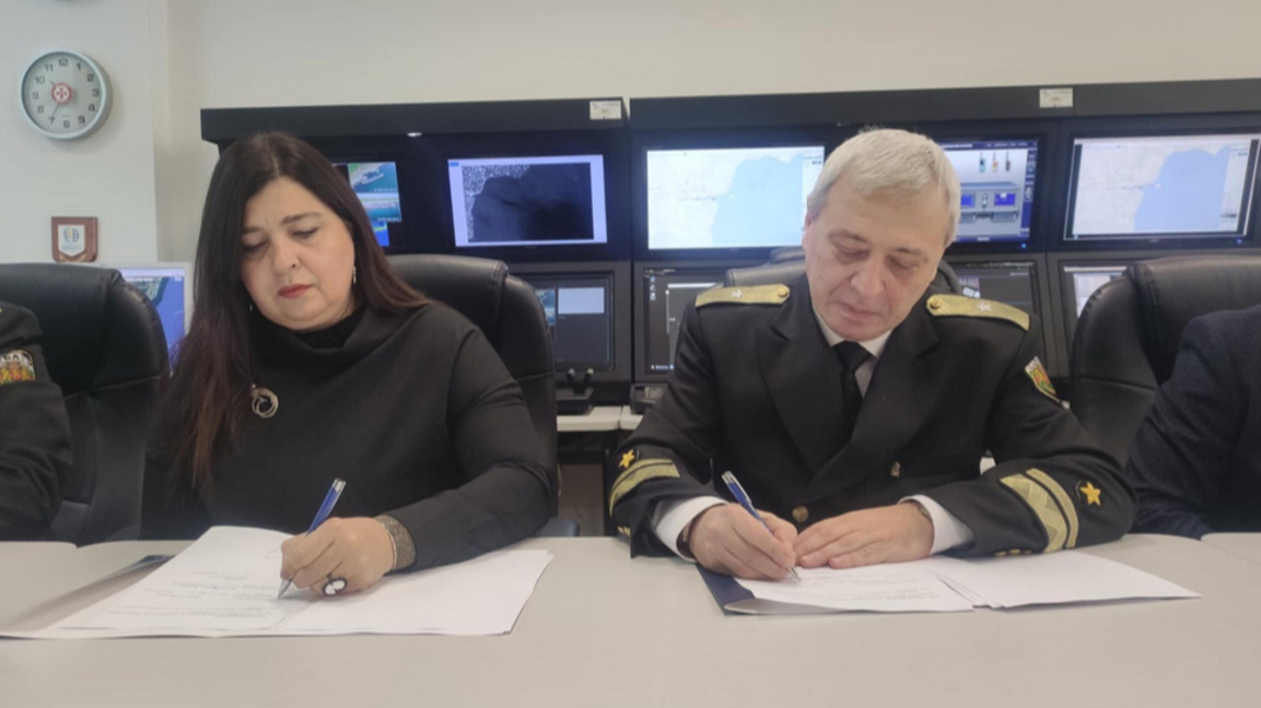 ВВМУ и Областната администрация подписаха меморандум за сътрудничество