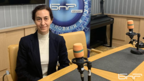 Студентите се състезават, за да участват в научния дебат на конференция в УНСС