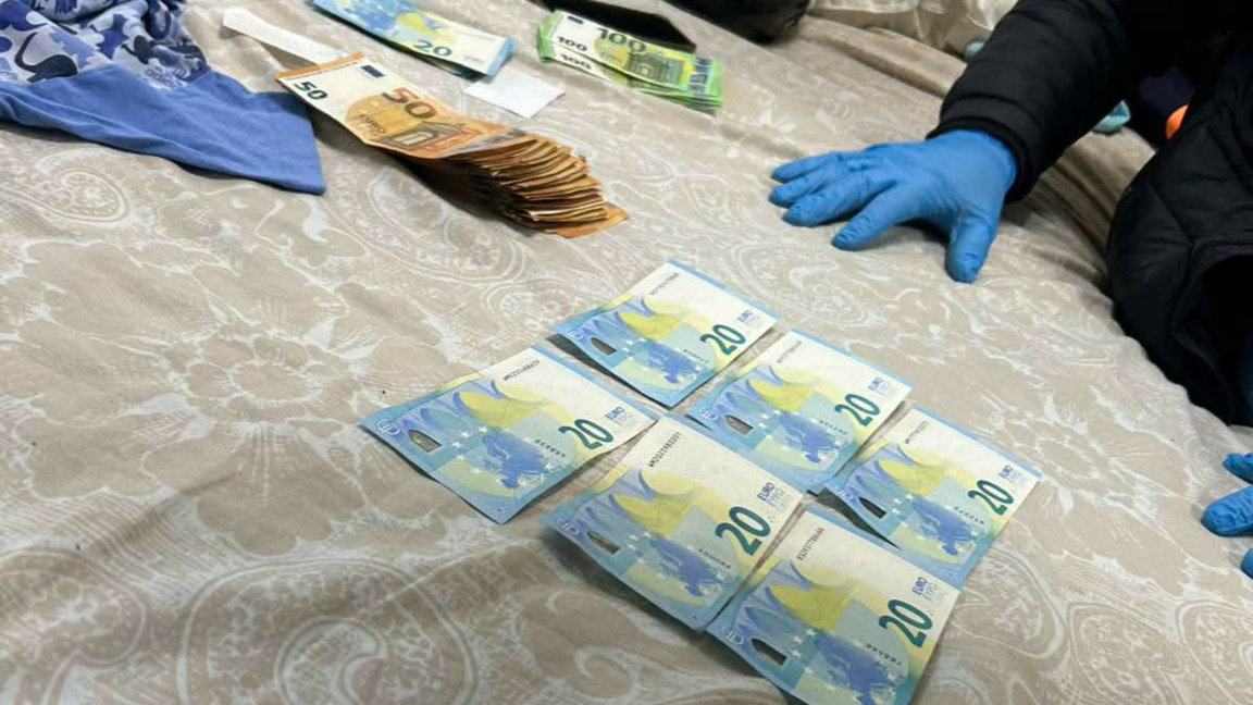 Петима души са задържани при полицейска акция срещу купения вот в Пернишко