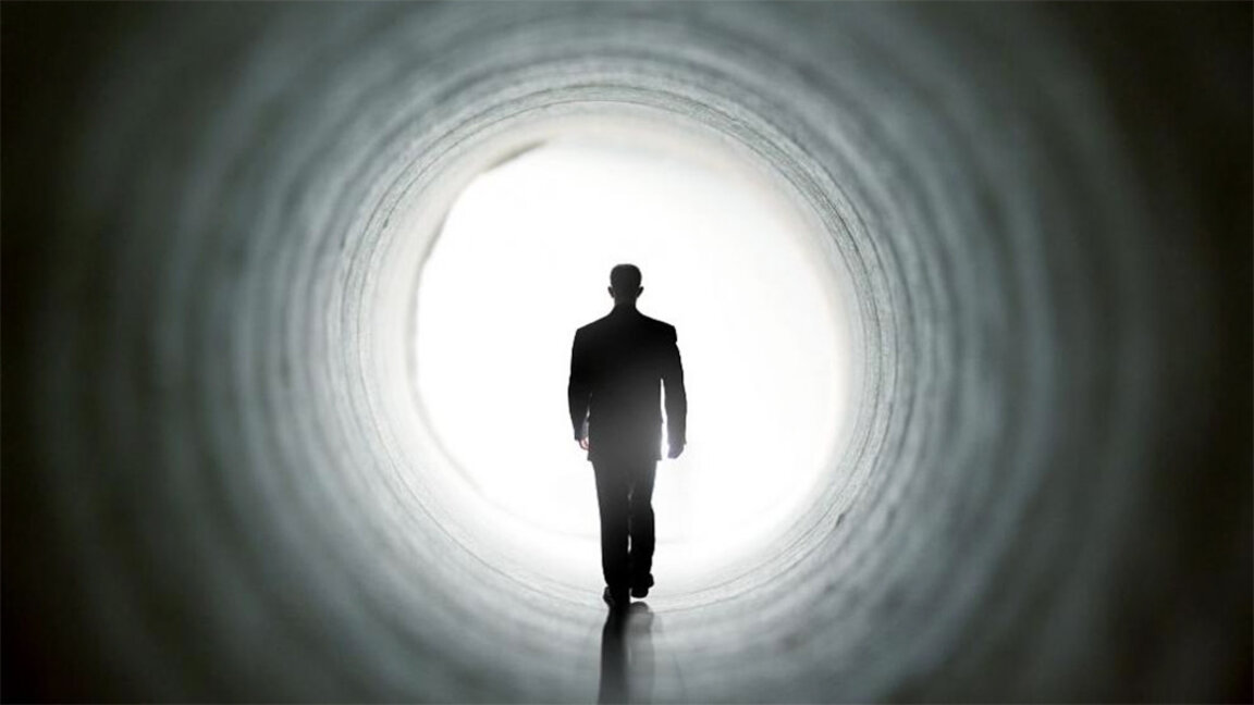 Половина Бугара не верује у живот после смрти