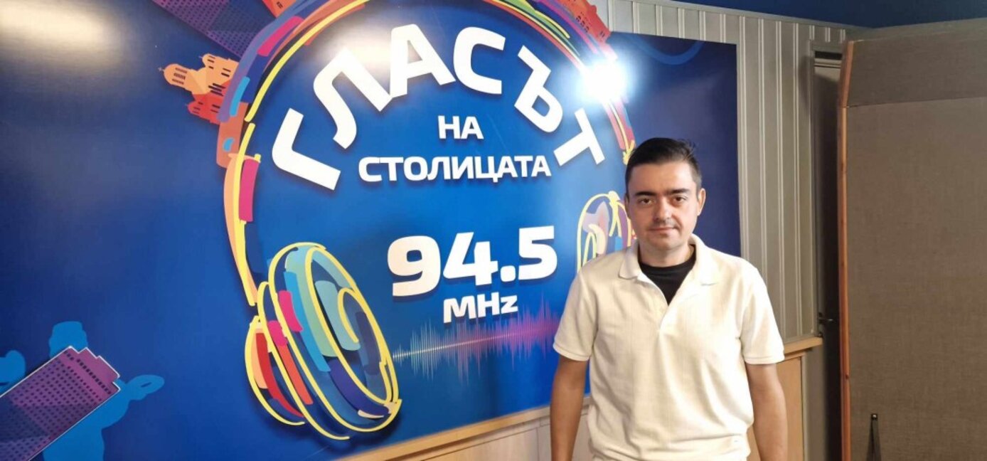 Художникът Деян Янев