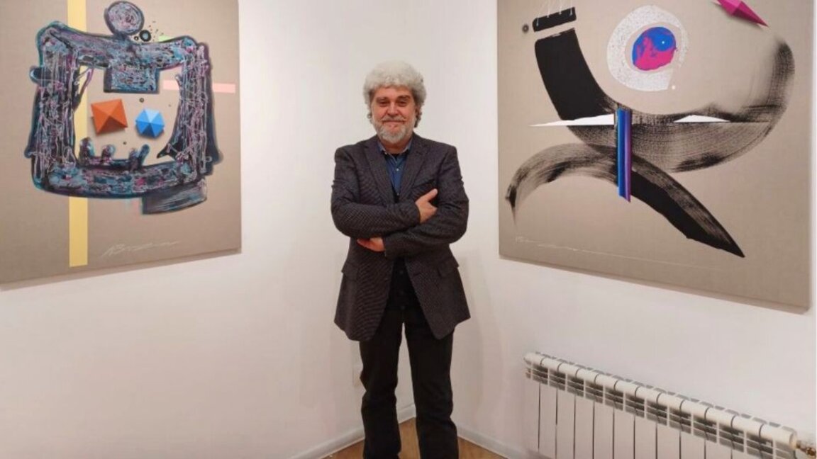 Në “Kaligrafikisht” Nikolla Buzov identifikon pikturat me artin e shkrimit të bukur