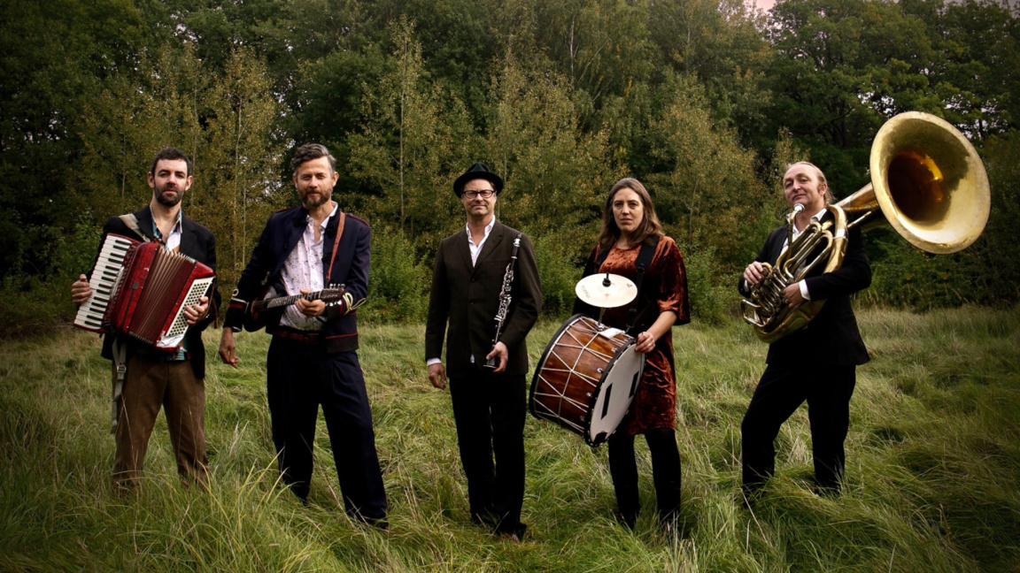 Stockholm’s Lele Lele Orchestra with a Balkan Jam Session in Burgas and Sofia