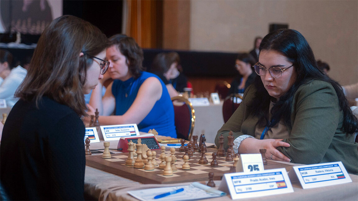 Viktoria Radewa (rechts) und Ines Prado