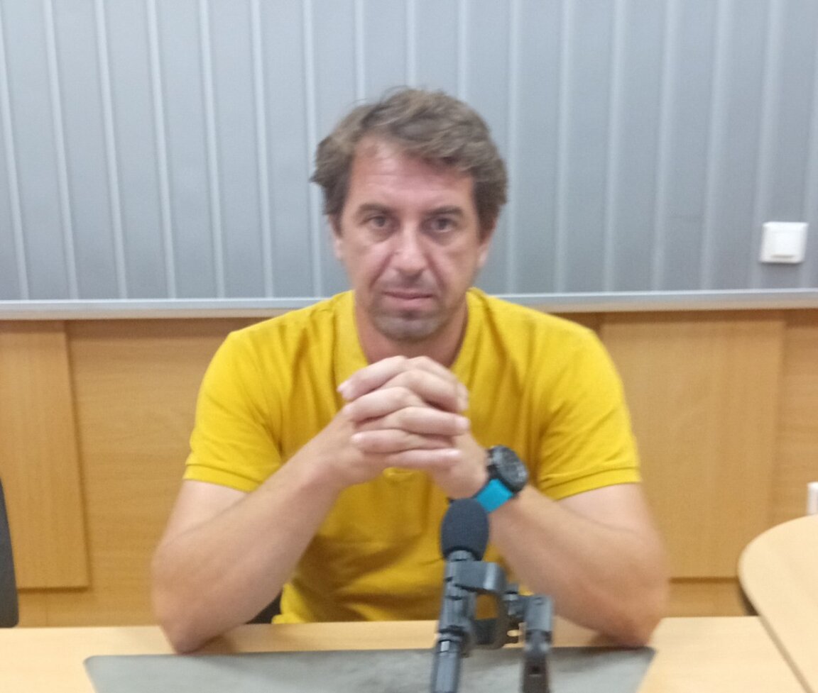 Стефан Велев