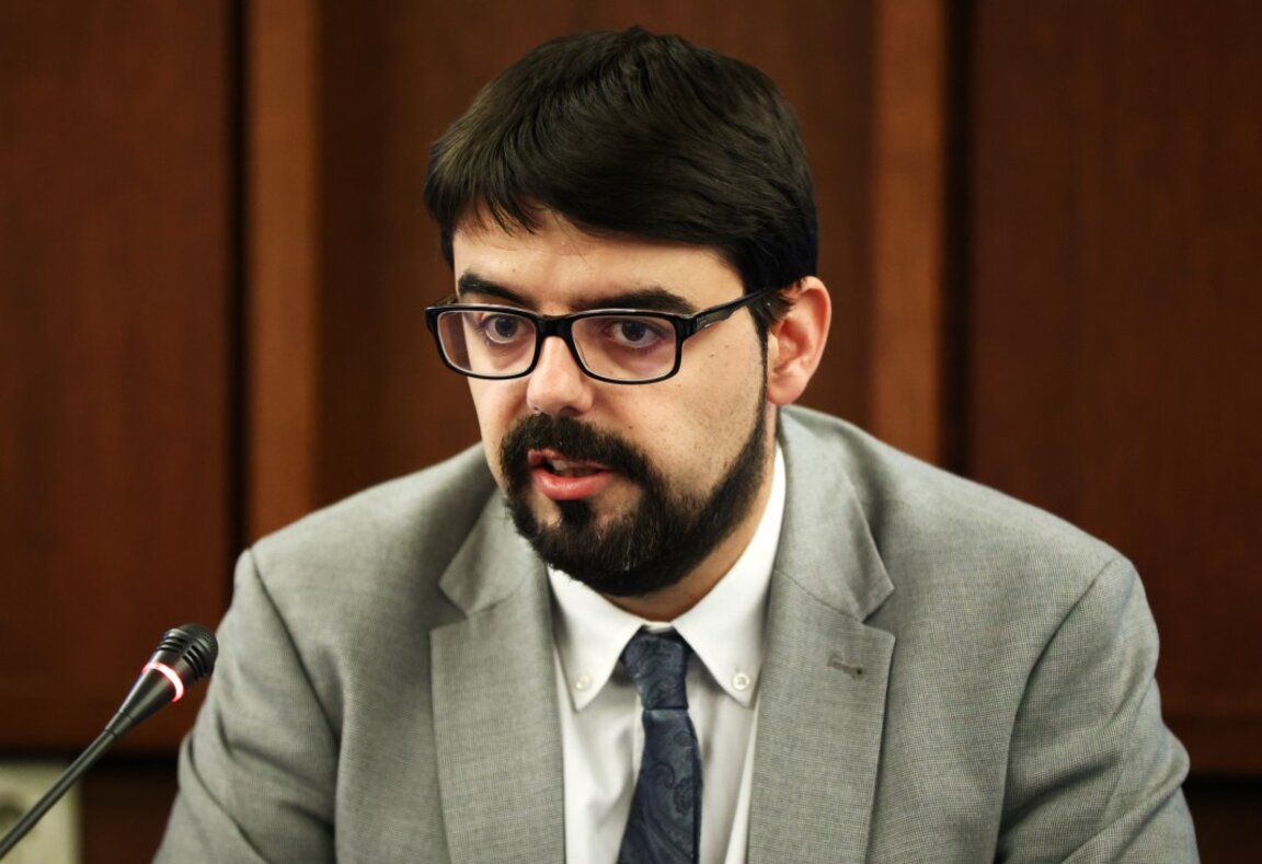 Мартин Владимиров: Пазарът на горива у нас може да функционира и без "Лукойл"