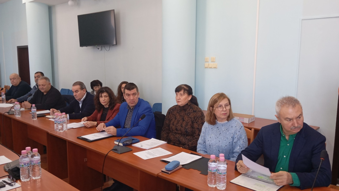 бластният координационен център в Монтана за въвеждане на еврото проведе първото си заседание