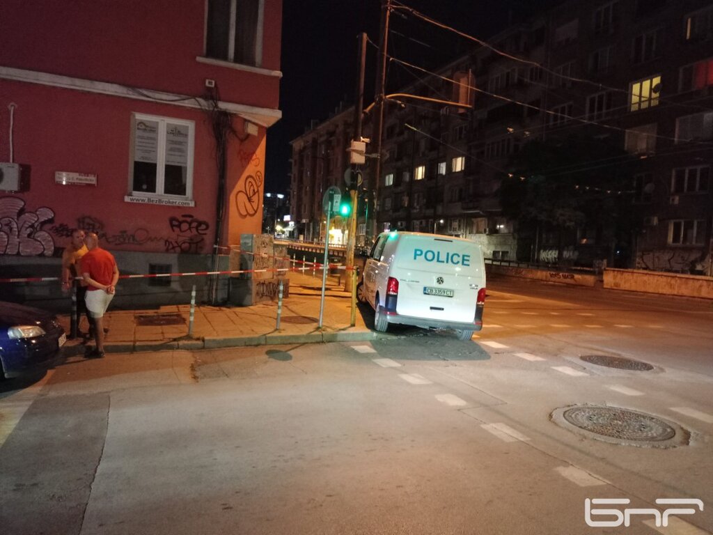 Намериха труп в шахта в центъра на София