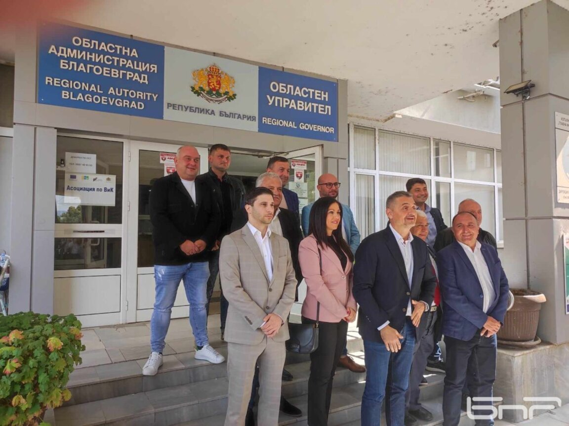 БСП регистрира листата си за изборите в РИК Благоевград